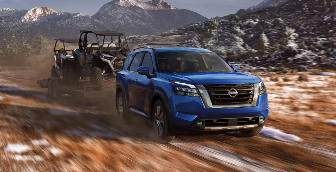 Nissan Pathfinder towing