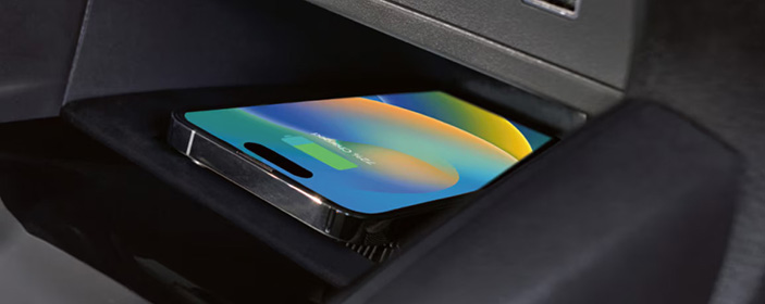 Tech package of 2025 Nissan Versa